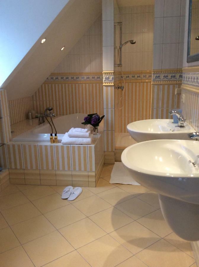 B&B Uden-Zuid Bagian luar foto