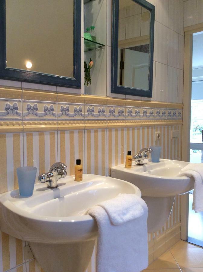 B&B Uden-Zuid Bagian luar foto